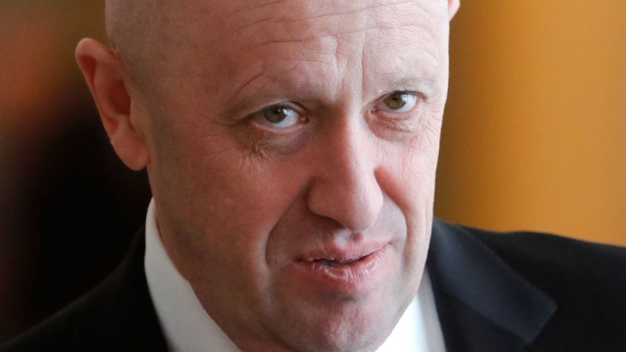 РБК: Навальный* рассказал о приезде Пригожина в его колонию