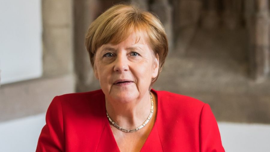 МК: Ангела Меркель преподала РФ жесткий урок