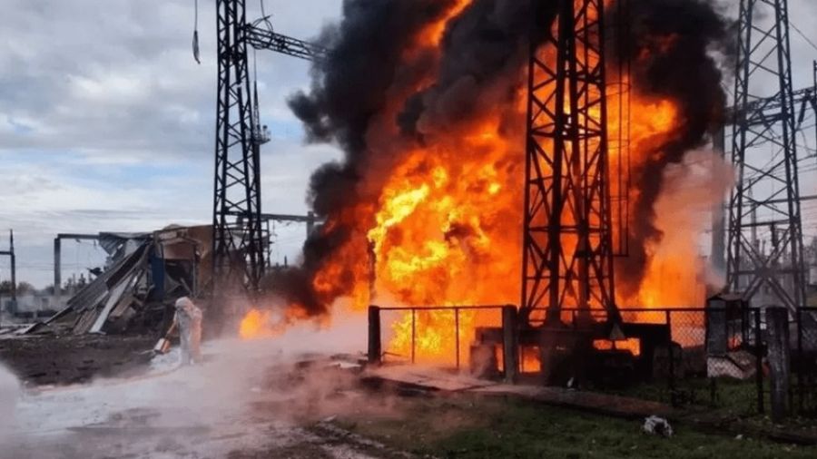 RusVesna: Под Харьковом пылает энергообъект, во Львове сети не выдерживают нагрузку