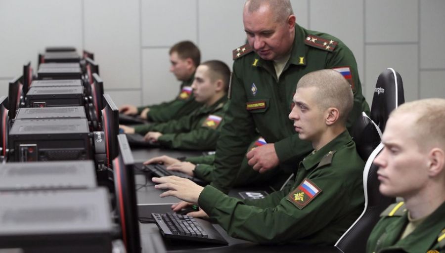 Кнутов проинформировал, что ВС России необходимо создать кибервойска