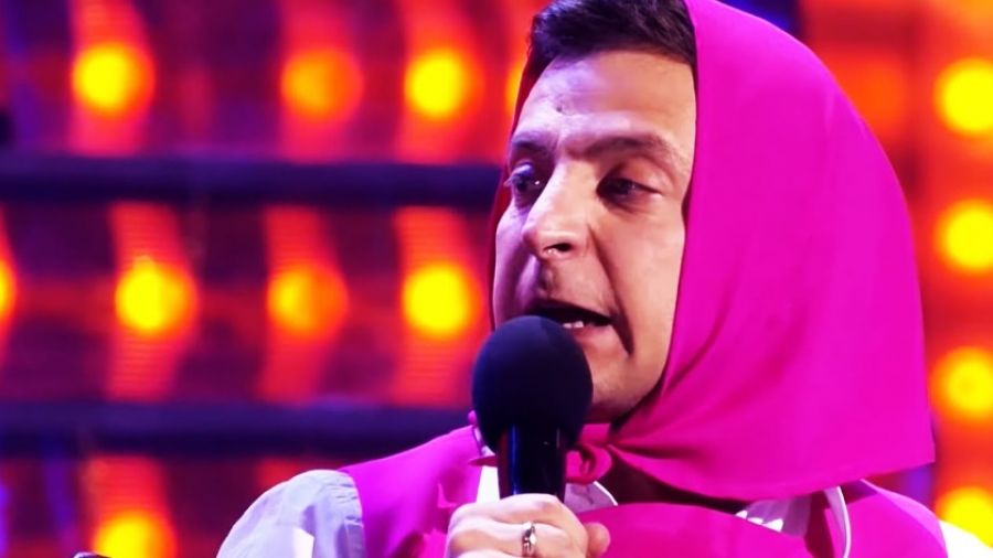 AT: Журналистка из США Оливия Мюррей захотела записать Зеленского в декларацию иждивенцем