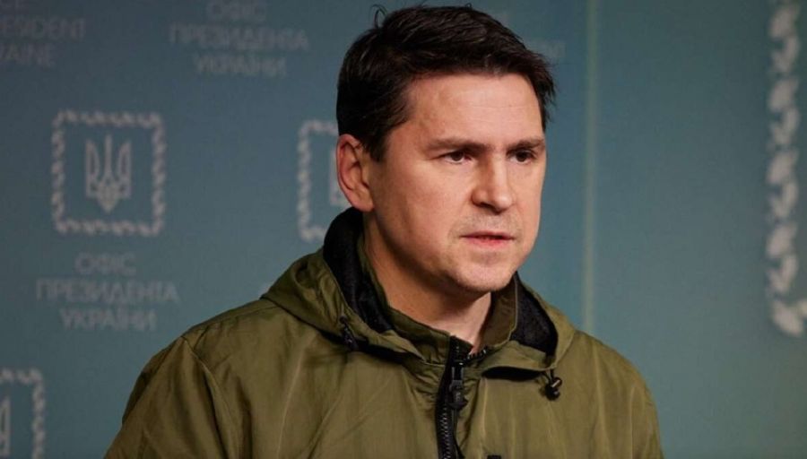 Подоляк из ОП Украины фразой «Земля круглая» прокомментировал взрывы в Энгельсе и под Рязанью