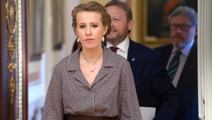 МИД РФ призвал журналистку Ксению Собчак не материться