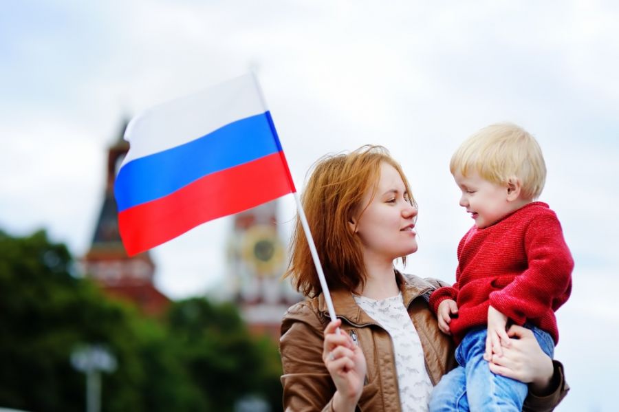 Webbankir: каждой четвертой семье в РФ нужно 70-100 тыс. руб. в месяц для комфортной жизни