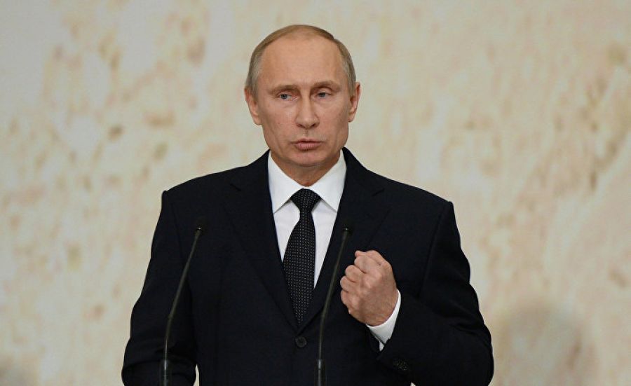 Президент РФ Путин ударил кулаком по столу во время доклада о зарплатах шахтеров