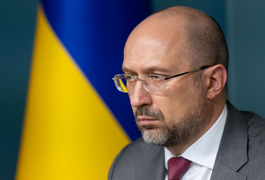 Премьер Украины Шмыгаль заявил о достаточности запасов угля и газа в хранилищах на зиму