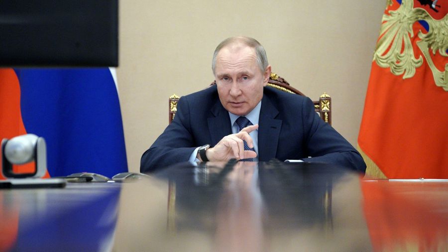 Путин увеличил прожиточный минимум российских пенсионеров на 8.6%