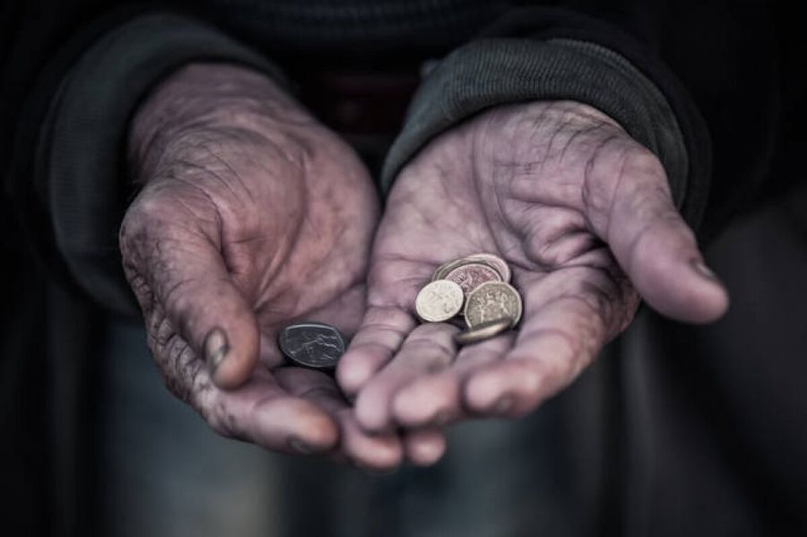 Число бедных в России сократилось до 16 млн в третьем квартале 2021 года