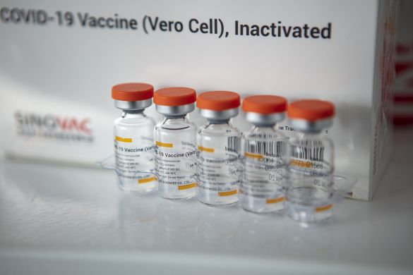 Подтверждена эффективность бустерной вакцины из Германии против «омикрона»
