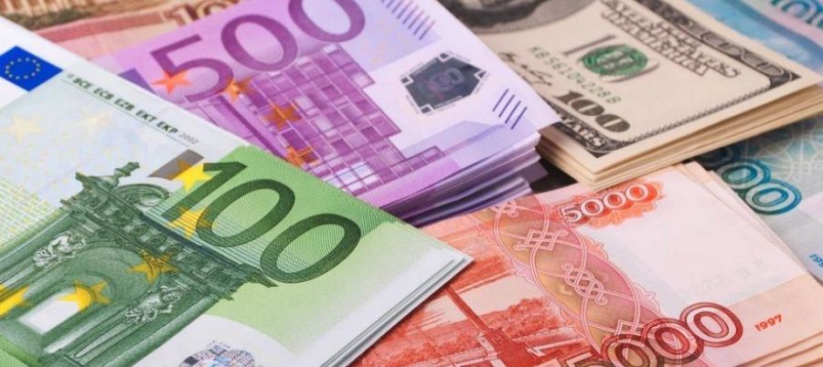 Молдавия отказалась от расчета с «Газпромом» в долларах в пользу евро и рубля