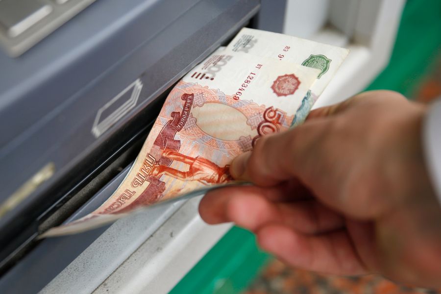 «Хорошие новости»: Некоторые клиенты «Альфа – Банка» смогут получить по 10 000 рублей