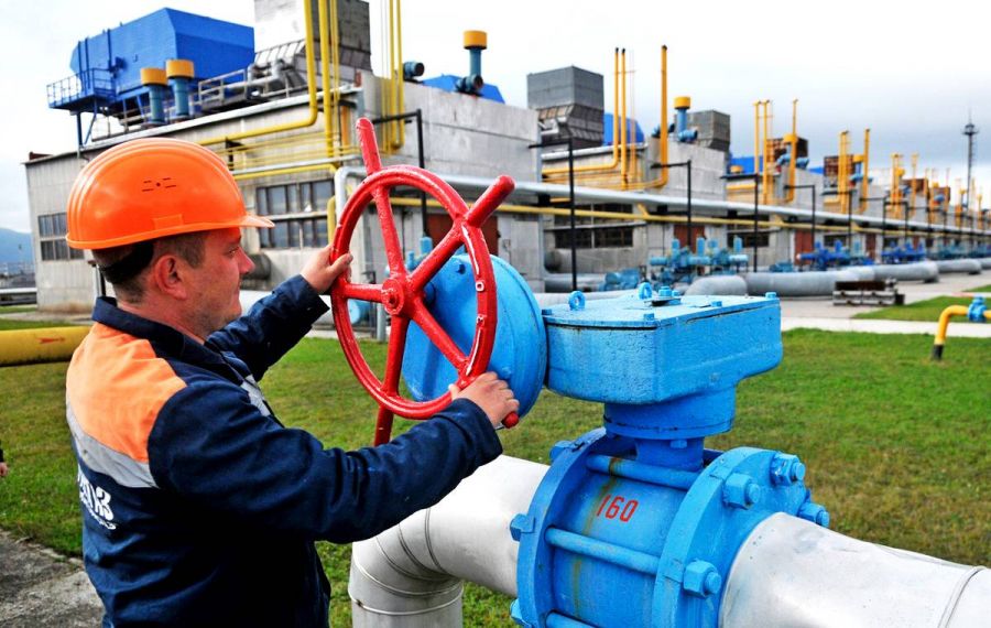 «Газпром» не стал бронировать на январь допмощности для транзита через Украину