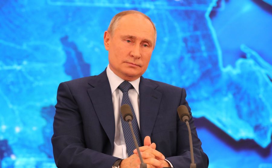 Президент России продлил заморозку накопительной части пенсий до конца 2024 года