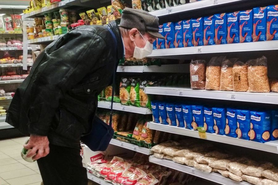 Производители продуктов начали уменьшать размер упаковки товаров для сохранения цен