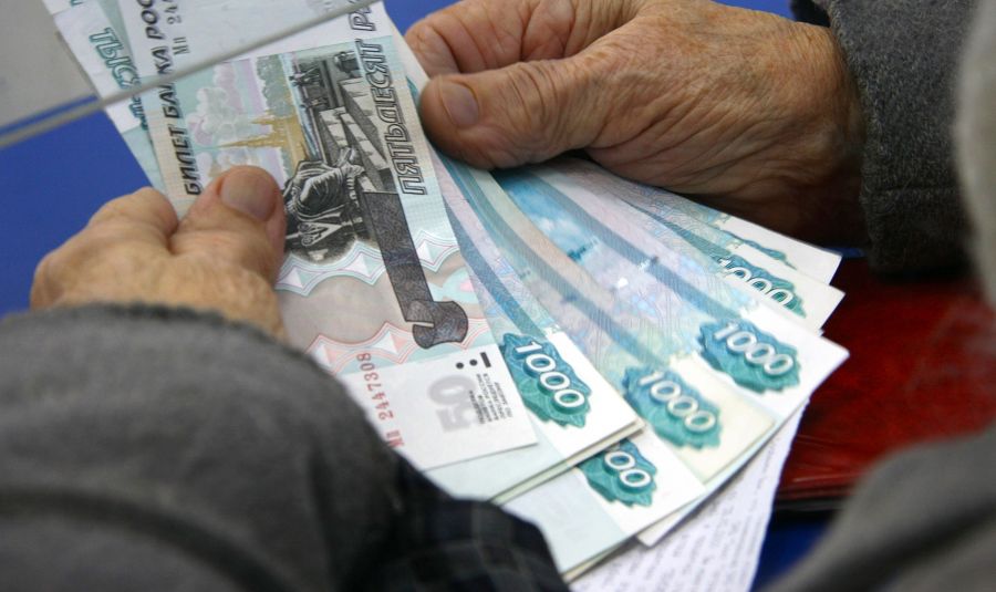 Часть россиян ожидают повышенные выплаты с 1 марта 2022 года