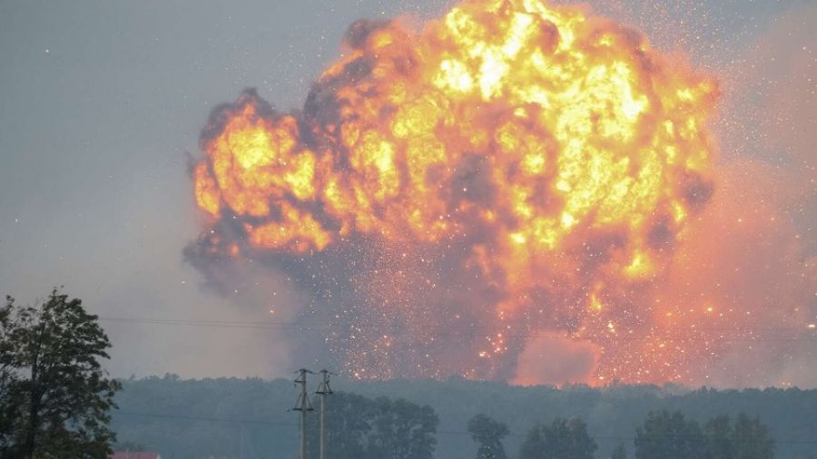 RusVesna: Мощные взрывы прогремели в Харькове