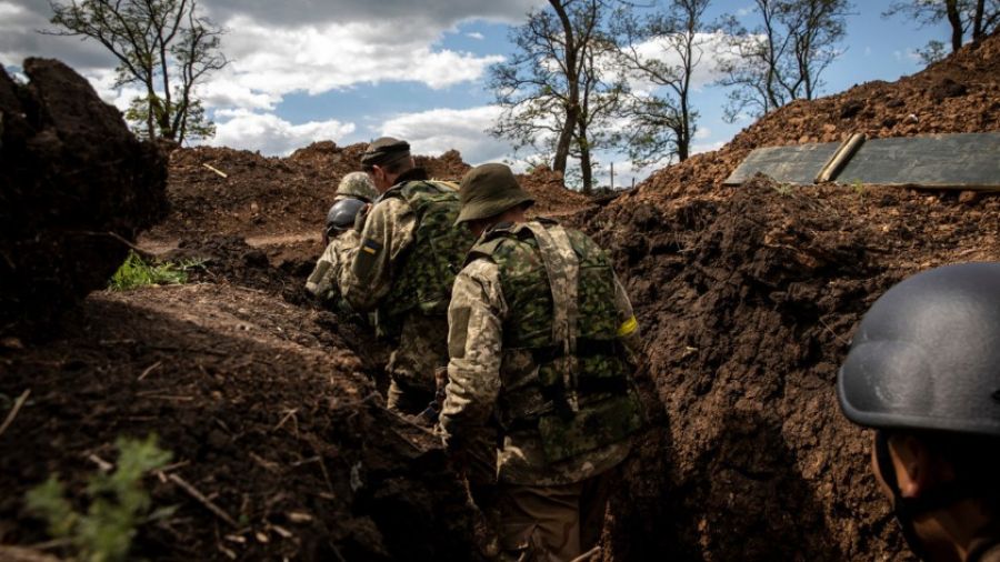 МК: ВСУ бросили на защиту Артемовска мобилизованных женщин и пенсионеров