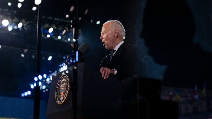 РИА Новости: чтобы «спасти» Украину, Байден собрался «судить» РФ и Путина