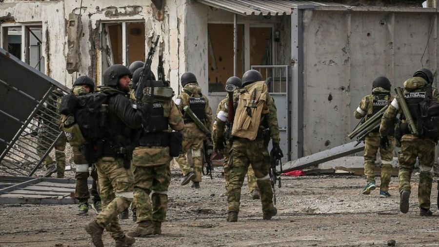 РВ опубликовала мощные кадры штурма укрепа ВСУ под Кременной бойцами ГРУ и "Ахмата"