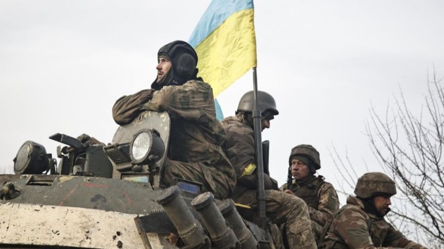 «МК»: Командование ВСУ перебросило к Артемовску боевиков, подготовленных НАТО