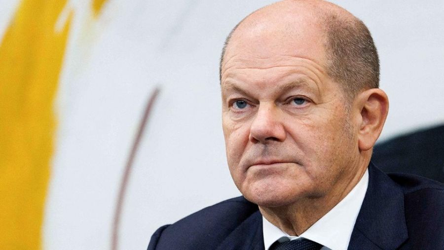 Правительство ФРГ призвали уйти в отставку после слов Олафа Шольца о Владимире Путине