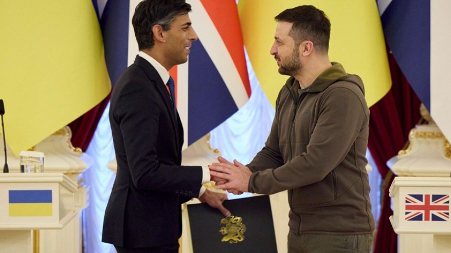 РИА Новости: Соединенные Штаты отправляют Европу на военный конфликт с РФ