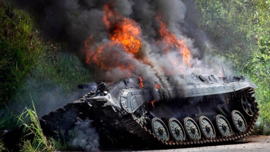 ВО: Опубликованы видеокадры МТ-ЛБ с боевой начинкой, уничтожившей опорный пункт ВС Украины