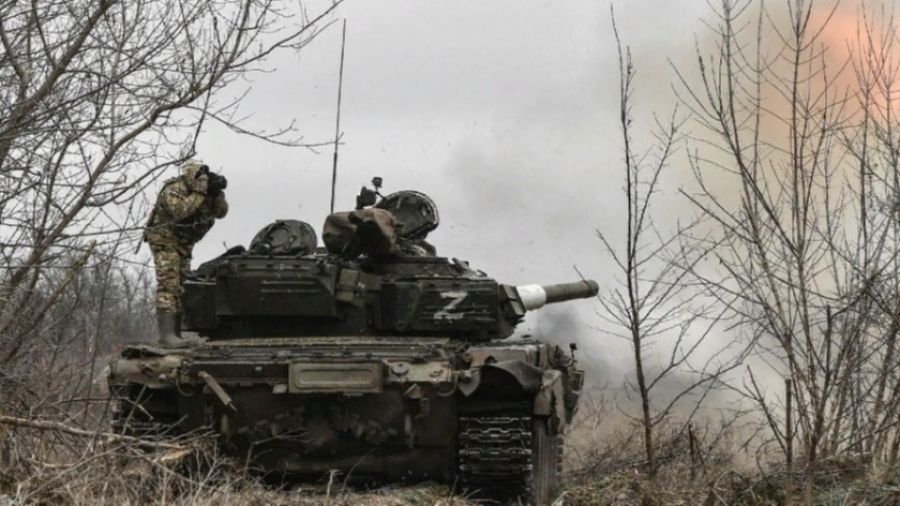 "Русская Весна" поделилась видео, где БАРС "Каскад" уничтожает американское "супероружие"
