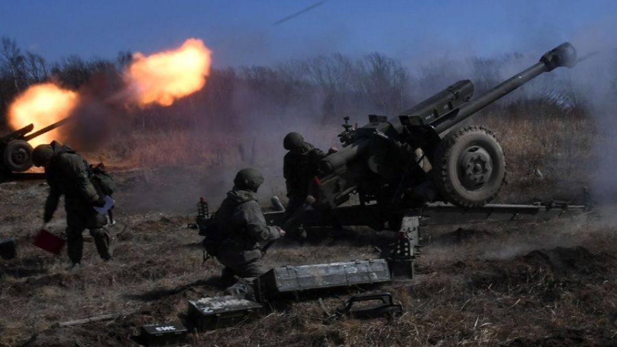 "РВ": Бойцы 1-го армейского корпуса НМ ДНР добивают врага при штурме Марьинки