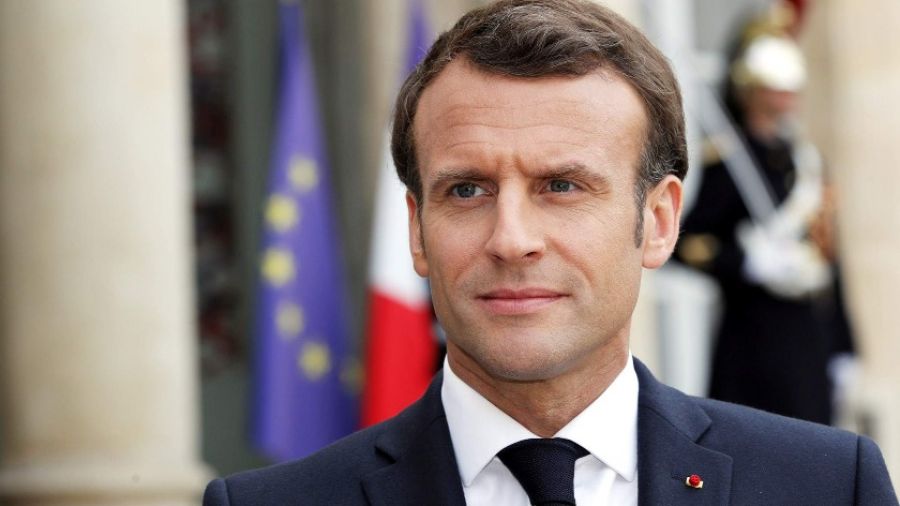 РИА Новости: лидер Франции Макрон готов поставить на отношениях с РФ большой крест