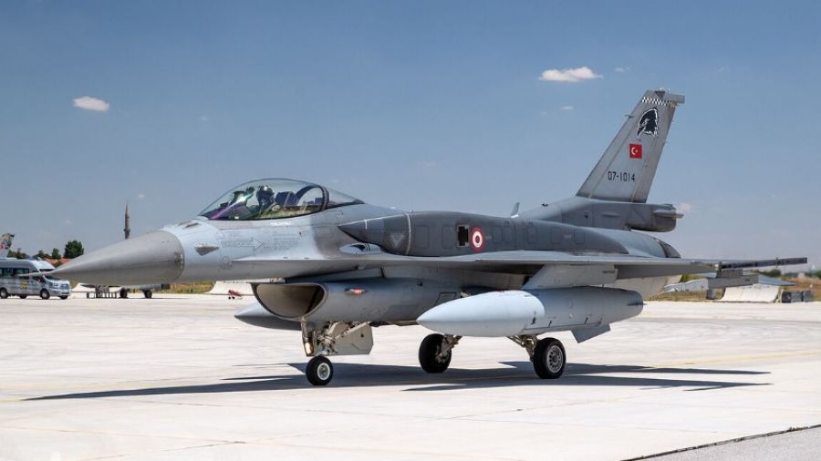 МК: Министр обороны Украины Резников проинформировал о скорой передаче Киеву истребителей