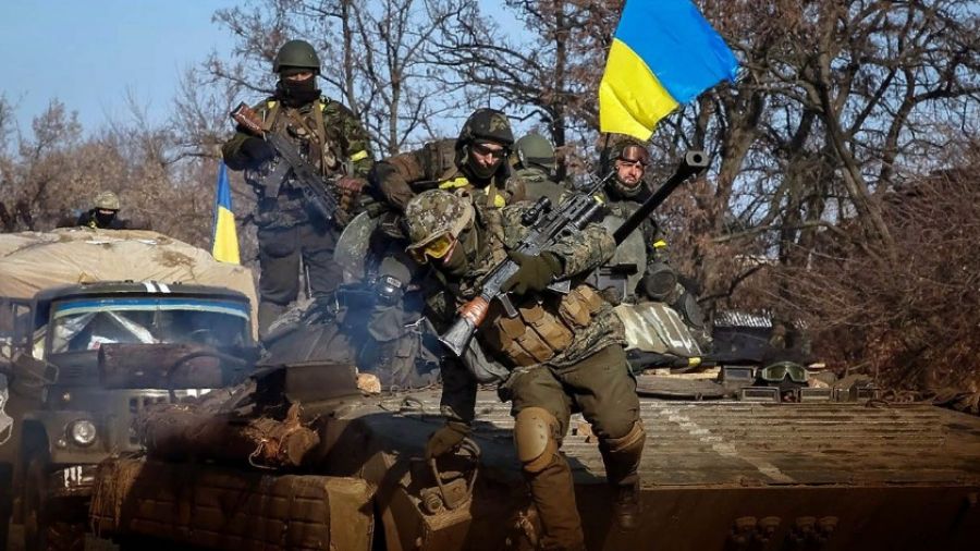 RT: ВС Украины столкнулись с дефицитом тяжелой техники для подкреплений в Артемовске