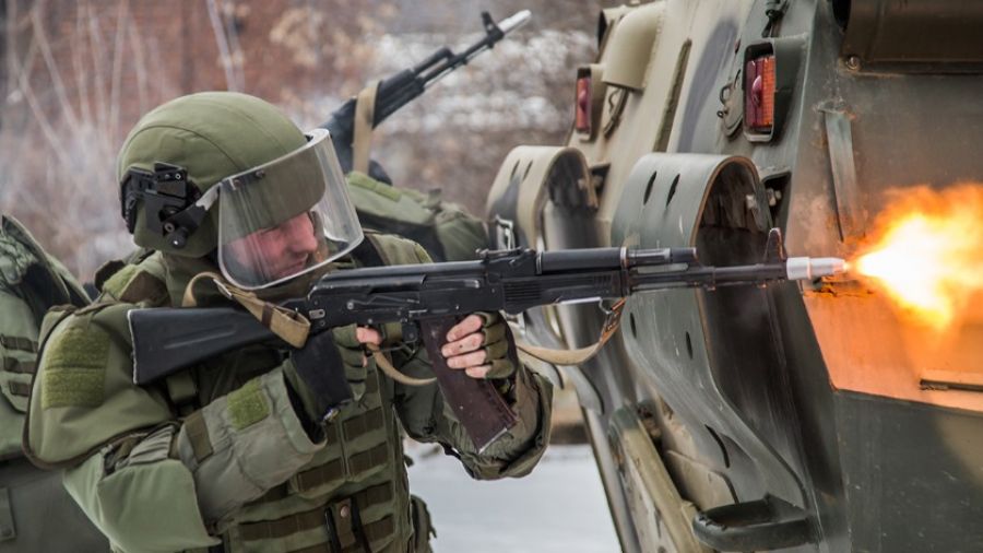 «РИА Новости»: Офицеры ВДВ рассказали, что ВС РФ ежедневно захватывают позиции ВСУ в ЛНР