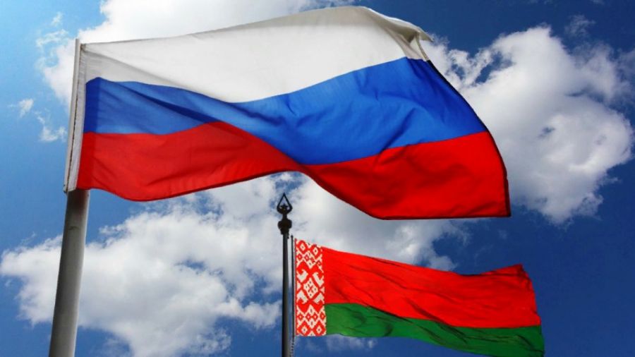 "МК": Эксперты проинформировали о вероятности объединения России и Белоруссии 21 февраля