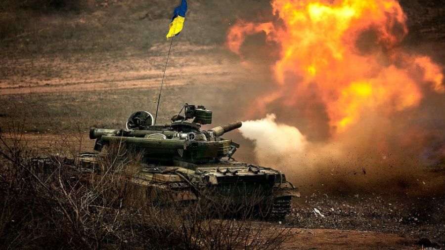 RusVesna: Спецназ "Отважных" ВС РФ поразил танк ВС Украины на Сватовском направлении