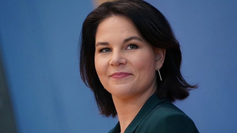 ВЗГЛЯД: Политолог Рар заявил, что Бербок может стать новым канцлером ФРГ в 2025 году