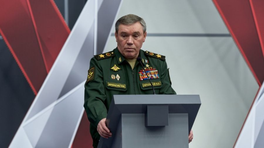 Украинский эксперт Бортник предположил, что генерала Герасимова назначили для взятия Киева