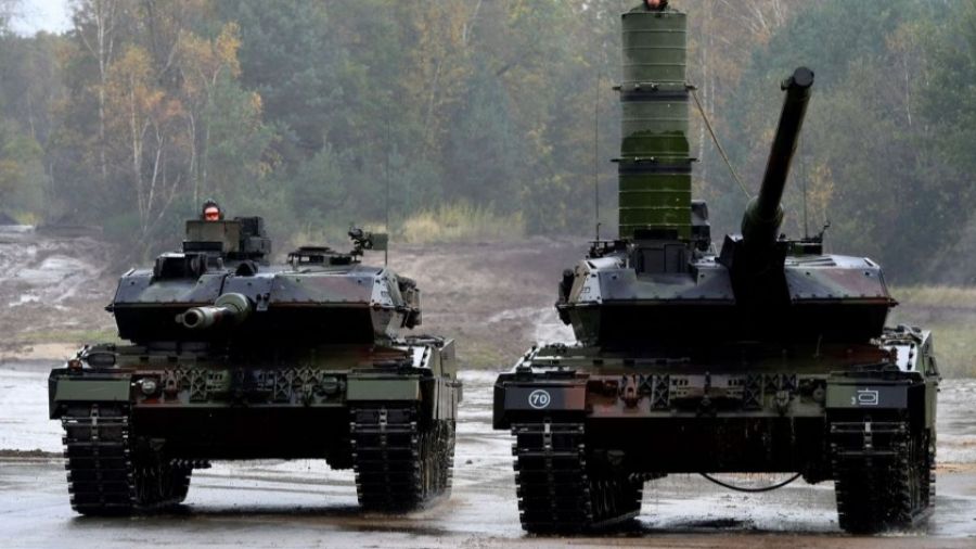 Spiegel: Германии необходимо дважды подумать перед отправкой Украине танков Leopard