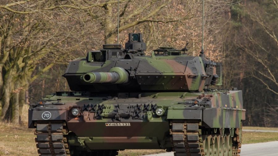 МК: Экс-главком Сухопутных войск РФ Чиркин проинформировал об уничтожении танков Leopard