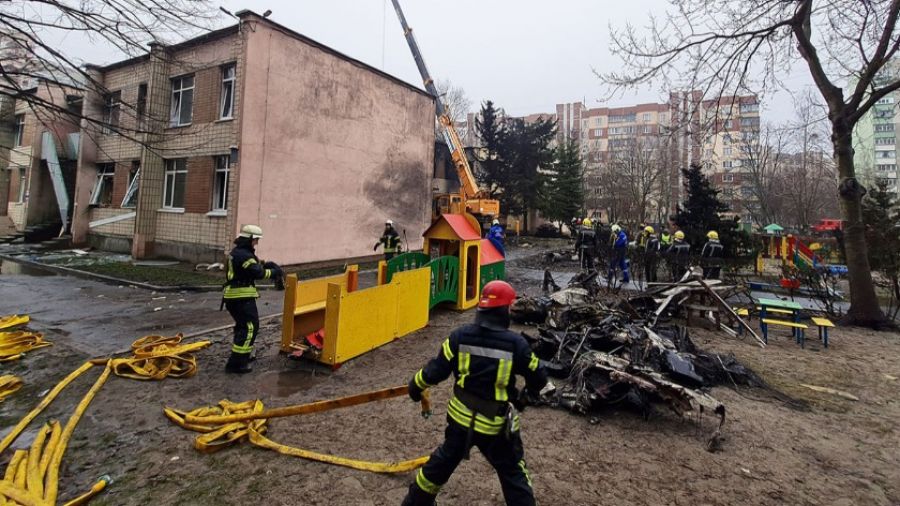 Украинские СМИ назвали причину крушения вертолета в Броварах