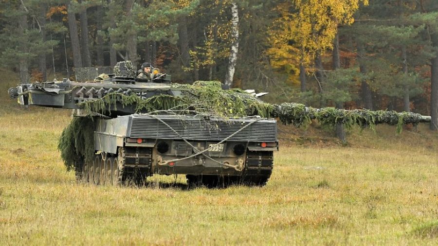 РБК: Генерал Андрей Картаполов оценил боевые качества танков ФРГ "Леопард 2"