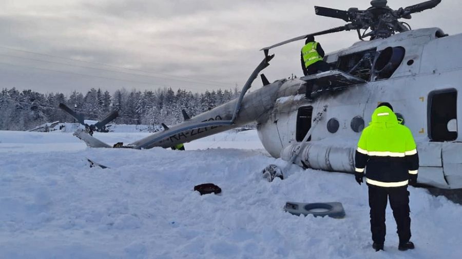 МК: Рухнувший 18 января вертолет с руководством МВД Украины направлялся в горячую точку