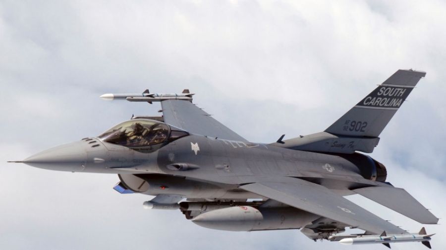 Картаполов: США будет мало пользы от того, что истребители F-16 посыплются на Украине