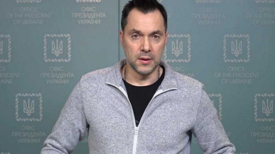 Арестович проинформировал о бежавших подразделениях войск ВСУ из Соледара