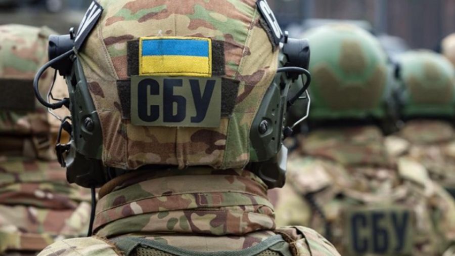 Хакер "Джокер ДНР" проинформировал, почему СБУ охотится за мародерами на Украине