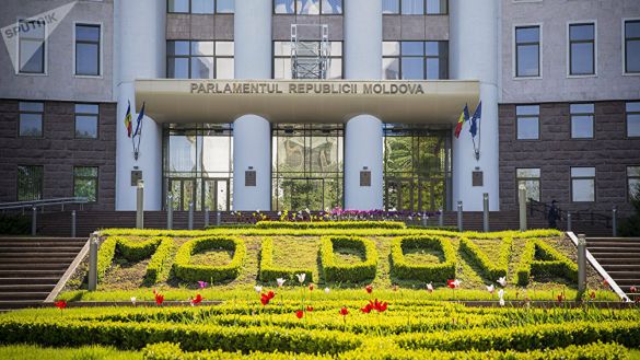 В Молдавии вводят новые правила для поставщиков электроэнергии при закупке