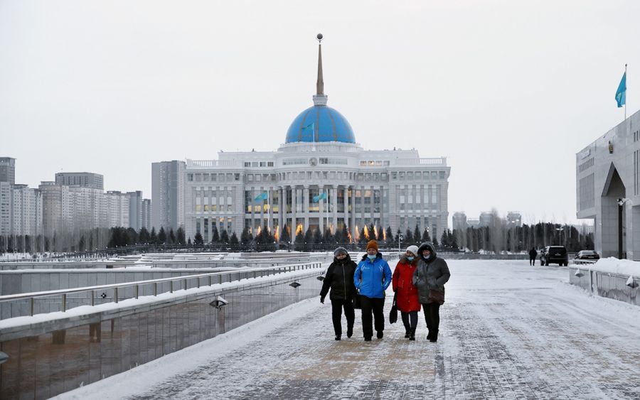 «Большая четверка» операторов сделает связь для граждан РФ в Казахстане бесплатной