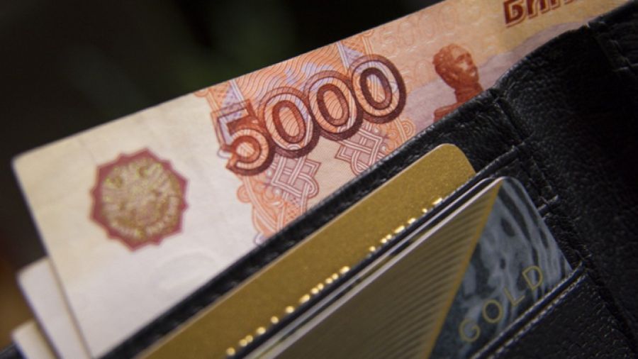 Россиянам начнут выплачивать пенсии и пособия с 10 января 2022 года