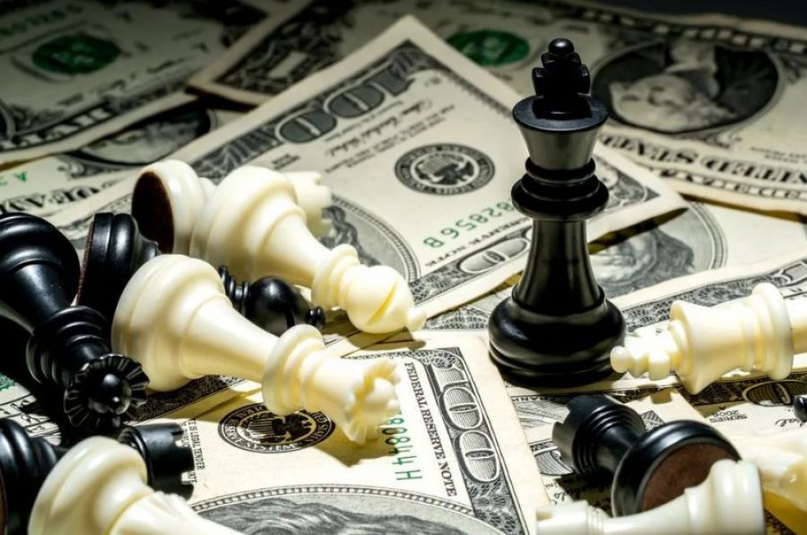 Эксперт Финогенова оценила возможность возникновения «валютных войн» в новом году