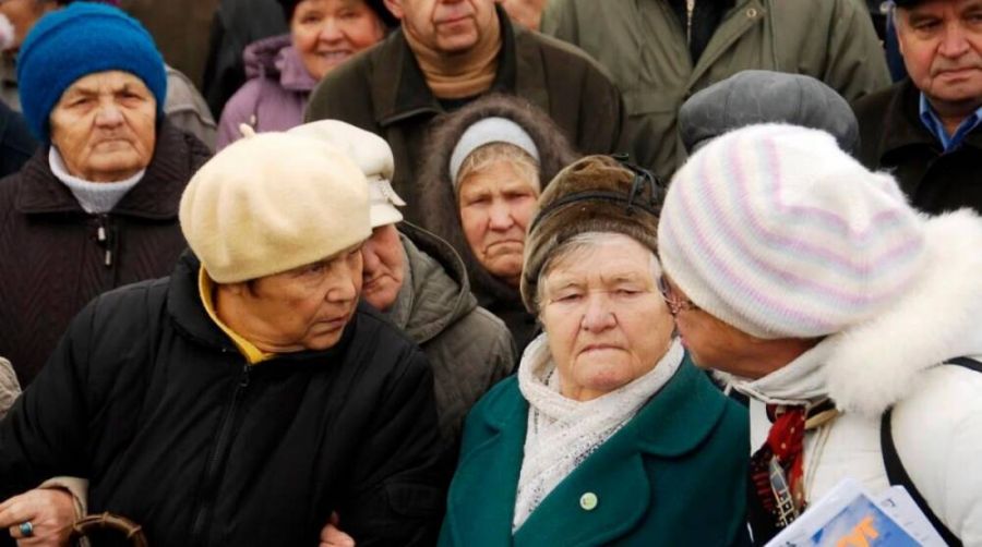 У российских пенсионеров в 2022 году есть возможность получать пенсионные выплаты заранее